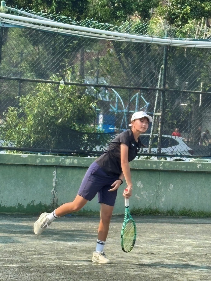 一張含有 體育, 運動游戲, 戶外, 人員 的圖片

AI 產生的內容可能不正確。